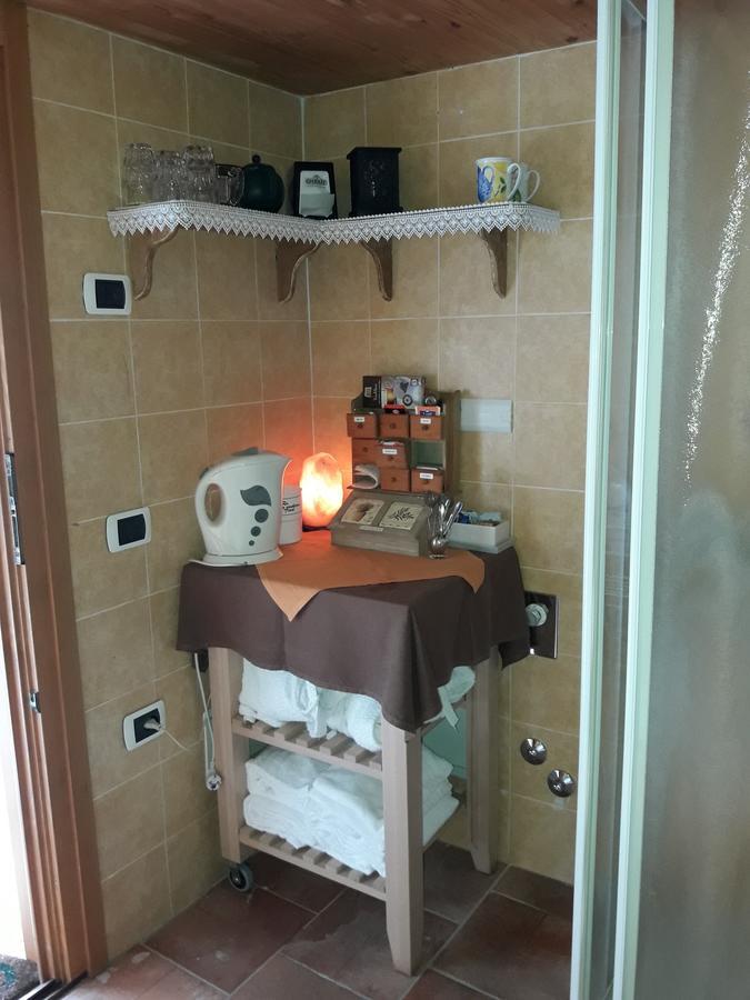 Room&Breakfast Cà mea Dina Bezzecca Ngoại thất bức ảnh